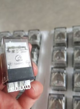 供欧姆龙库存 MY4ZN-D2 MY4N-D2[S] MY4N-CR/D2 MY2N-CR/D2没税票