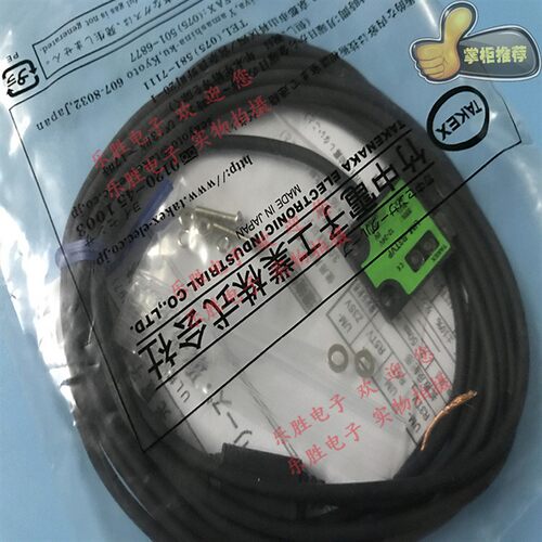 日本TAKEX 光电传感器 UM-R3T UM-R3TV  UM-R3TVP