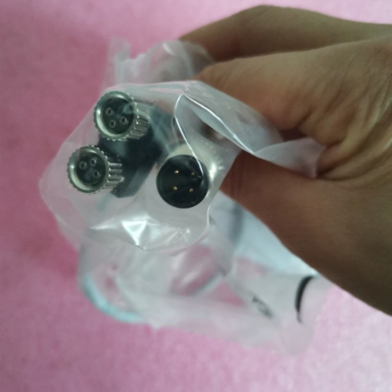 全新原装 8032867 NEDY-L2R1-V1-M8G3-U-M12G4-0.6R 现货