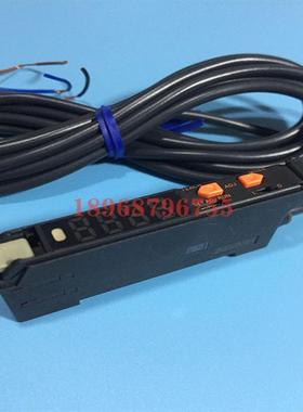 大量E3X-DAB11-N数字光纤放大器蓝色LED颜色标识检测