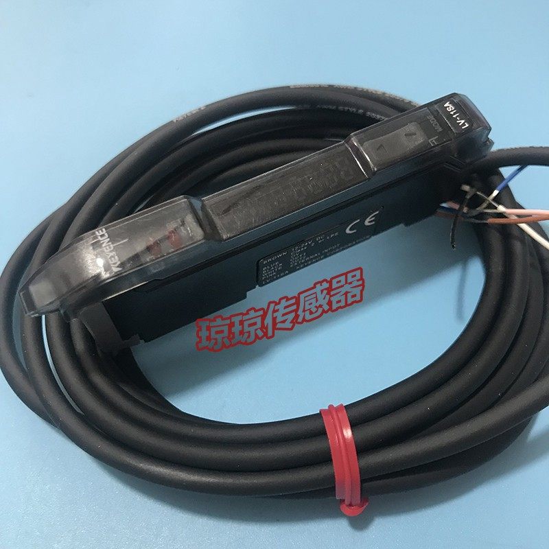 LV-11A 11SA 11S 11SB 11SBP 11SAP激光传感器放大器