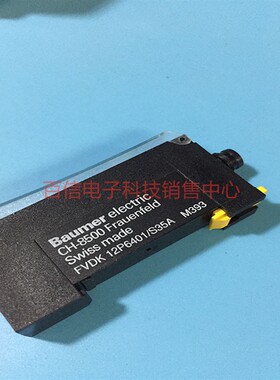 Baumer FVDK 12P 6401/S35A 光电传感器