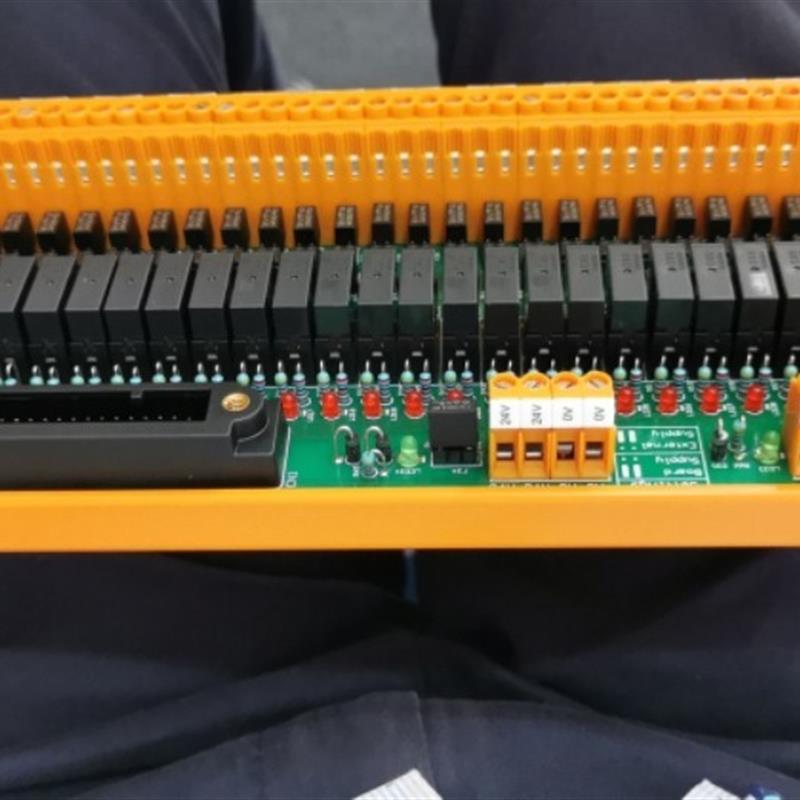 RSM32F 24VDC I/P R/H V2 7940049974  全新原装