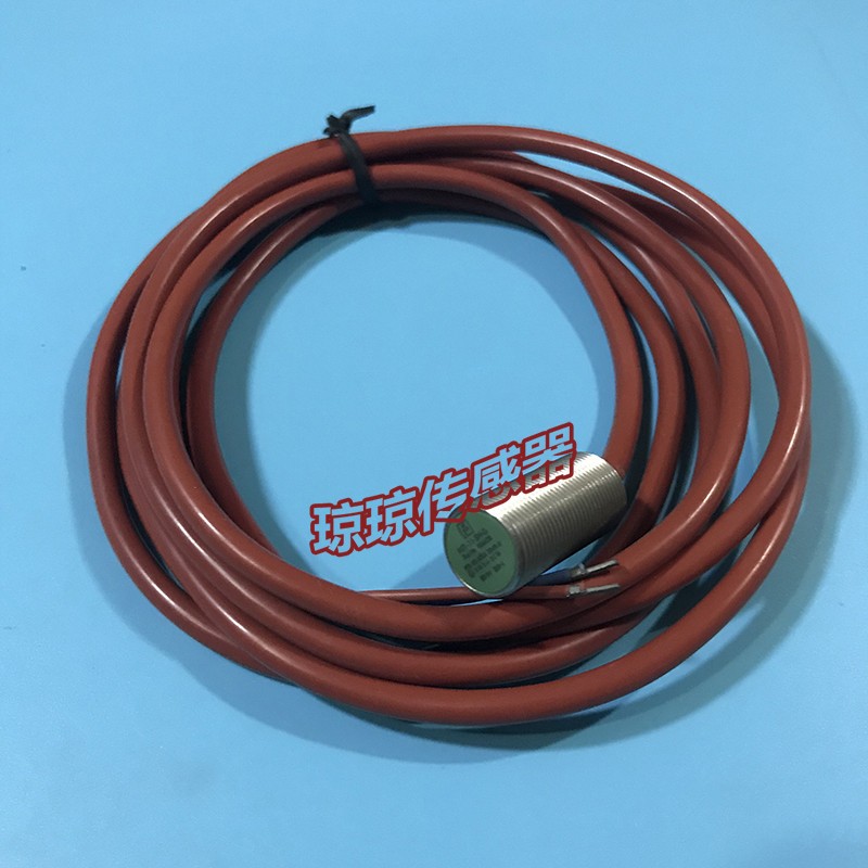 德国P+FNJ2-11-SN-G电感式接近开关传感器现货