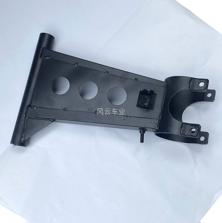 四轮摩托车配件龙鼎大悍马沙滩车链条传动后叉后桥架子后平叉后桥