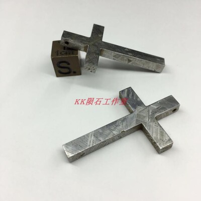 工作室瑞典原色十字架铁陨石
