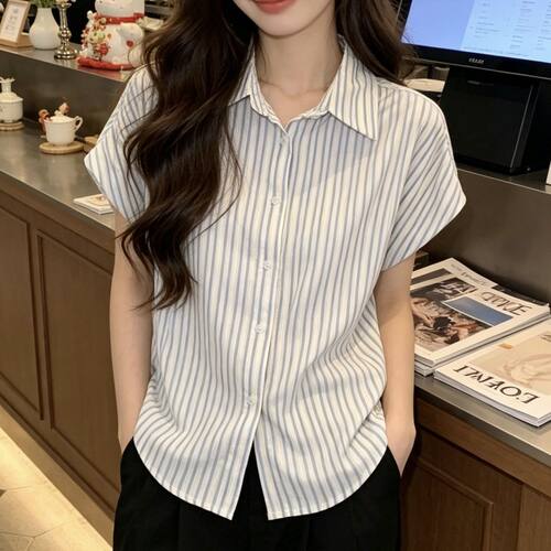 2026夏季法式蓝色设计感衬衣短袖衬衫宽松夏季新款别致条纹上衣