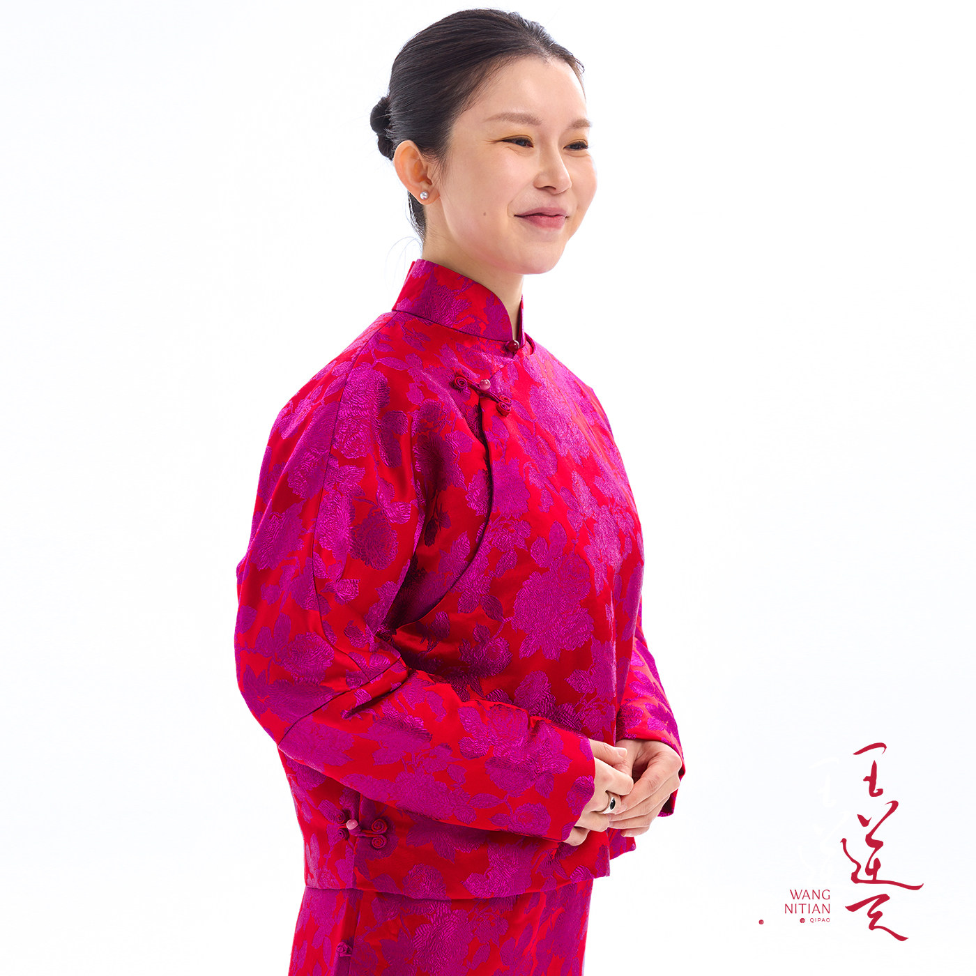 王逆天原创|中式复古玫红织锦蚕丝棉手工盘扣薄棉袄棉服外套结婚,女装/女士精品,棉衣/棉服,淘宝优惠券,粉丝福利购,淘宝优惠卷