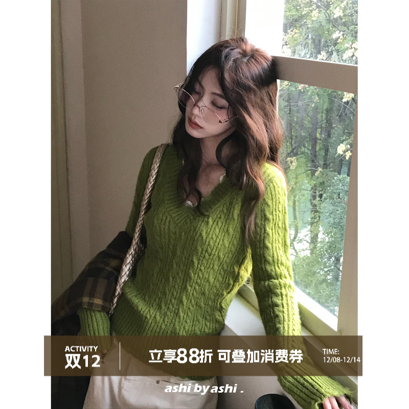 大于诗集 ashi主推！撞色蕾丝花边拼接V领绞花毛衣修身套头打底衫
