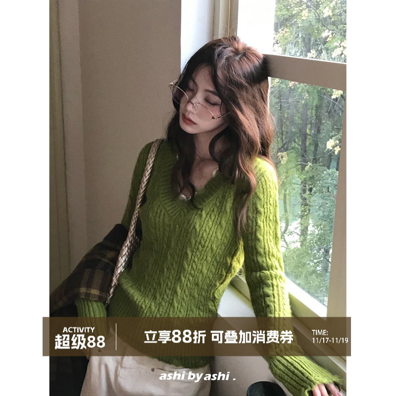 大于诗集 ashi主推！撞色蕾丝花边拼接V领绞花毛衣修身套头打底衫