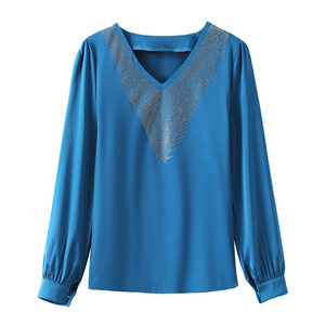 RM6410#本命年红小衫烫钻真丝时尚小衫V领上衣女洋气 女装雪纺衫