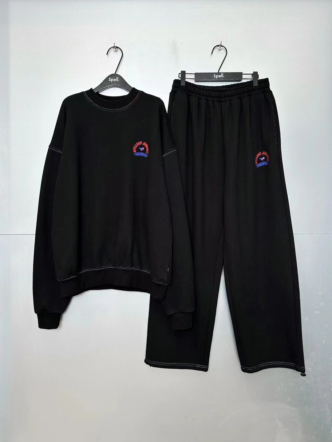 现/定染磨灰色 spell llll圆领明线宽松卫衣卫裤套装