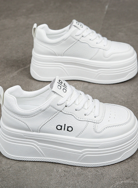 松糕厚底小白鞋女板鞋2026春季新款防水台增高6cm休闲运动女单鞋