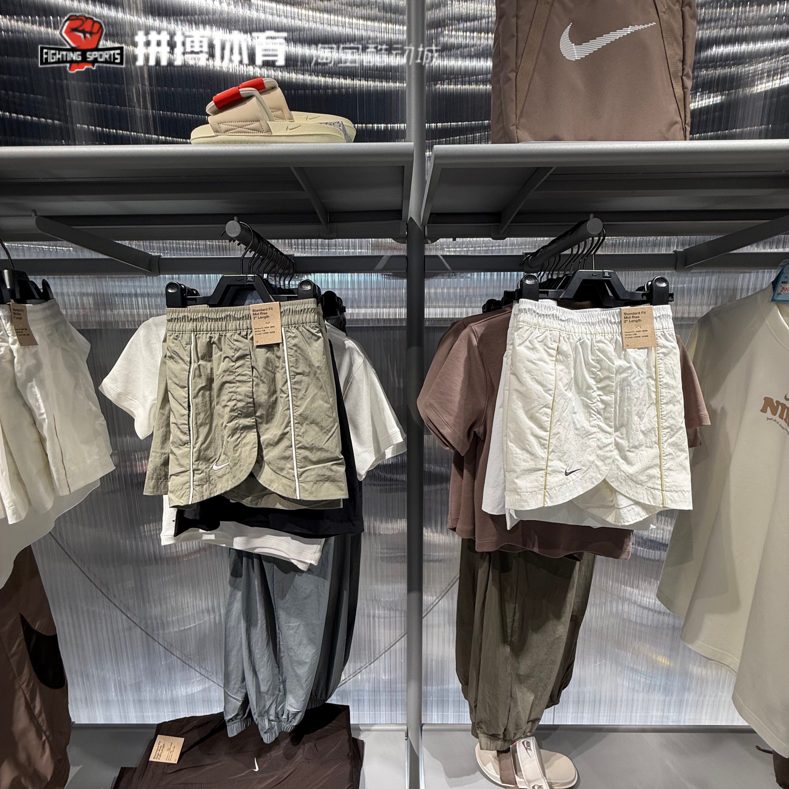 NIKE耐克女子瑜伽健身运动训练梭织透气运动休闲短裤FV7501-100