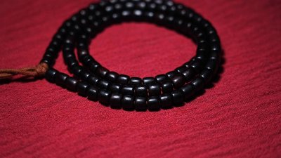 【藏传老紫檀】直切横纹 密度好 老年份 手串 念珠 非菩提 玛瑙