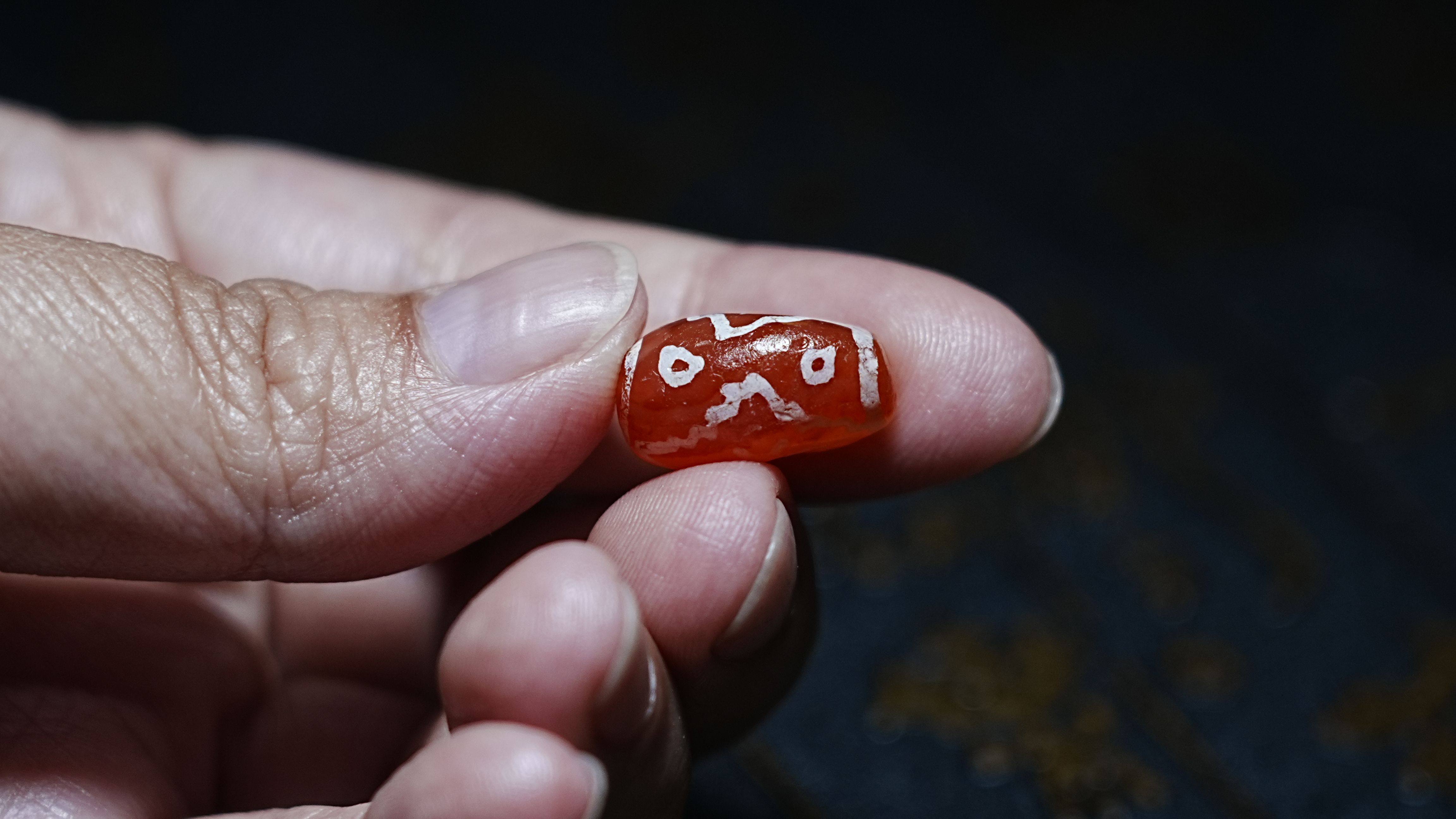 【河谷一期】特殊图腾 带朱砂 3000年 蚀花珠 红玉髓 玛瑙