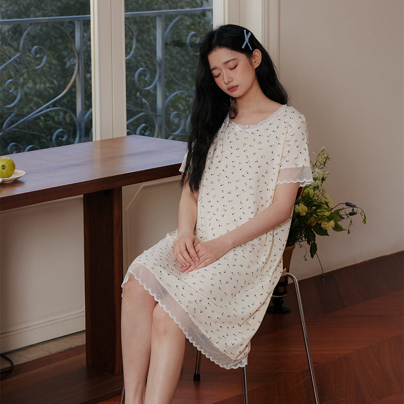 温柔蓝色碎花 A类丝滑大弹力莫代尔睡裙少女蕾丝花边圆领短袖睡衣