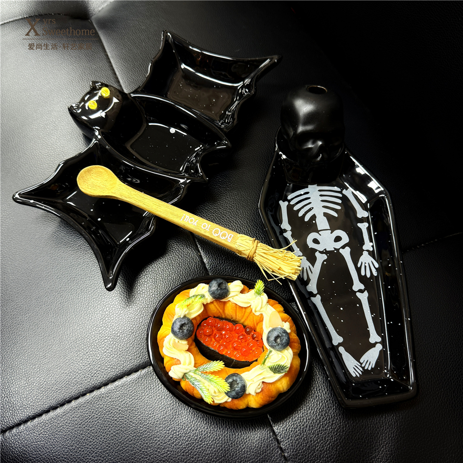 轩艺家居 mud万圣节陶瓷盘子 创意蝙蝠三格盘 小鬼盘 烛台 氛围盘