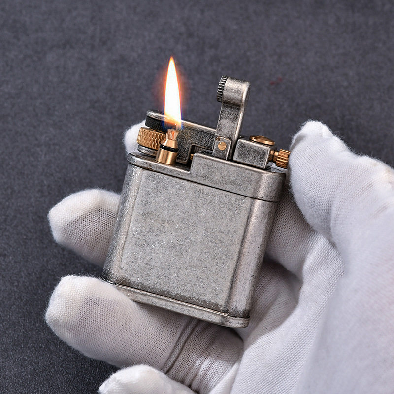 chief首领正品新款砂轮防风煤油打火机短款方块翻盖复古银铜拉丝