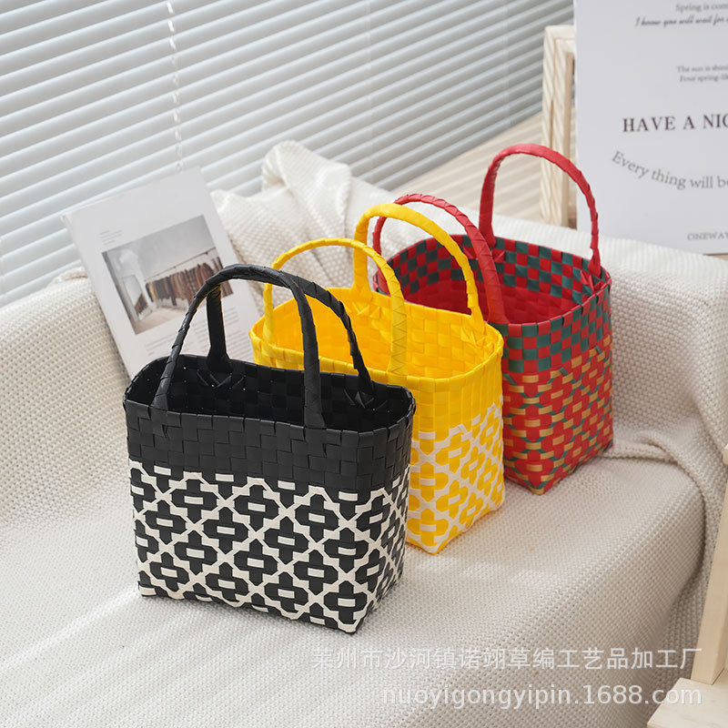 小清新撞色塑料手工编织菜篮包