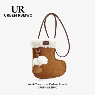 UR包包女冬韩系小众毛毛包麂皮绒拼接羊羔毛靴子包单肩斜挎手机包