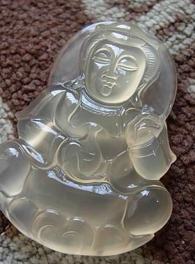 保平安晶莹剔透纯手工雕刻吊坠