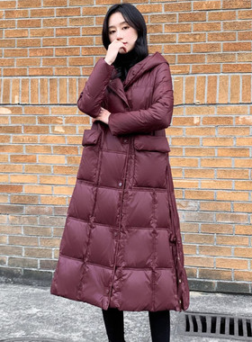 文艺90白鸭绒长款连帽宽松羽绒服