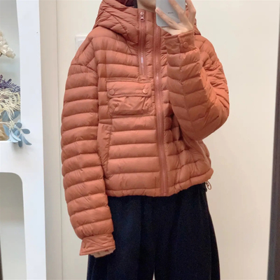 时尚90白鸭绒短款连帽面包羽绒服