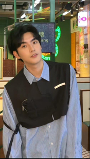 男发型师美发造型师托尼店队服气包兜不规则假两件多功能马甲5029