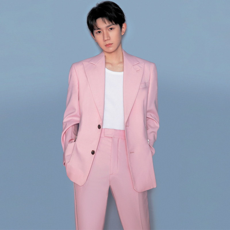 易烊千玺王源同款练习生男团跳舞主持人艺考舞台粉色西服套装1059