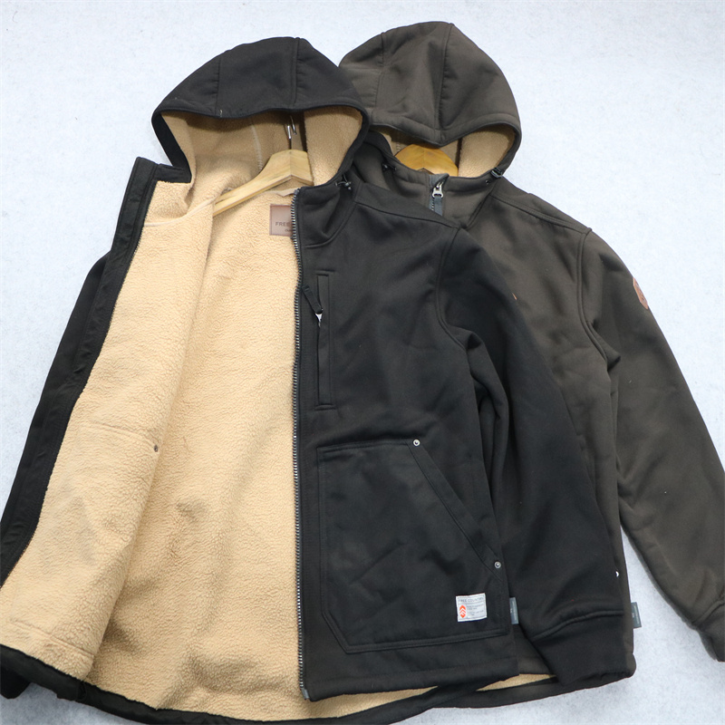 连帽秋冬季大码加绒防风夹克服