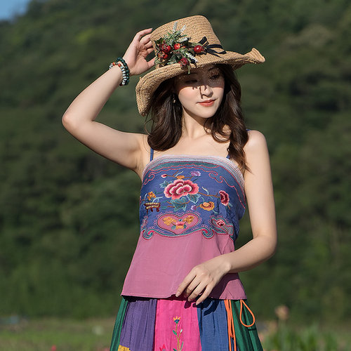 夏装民族风重工刺绣花修身露背女