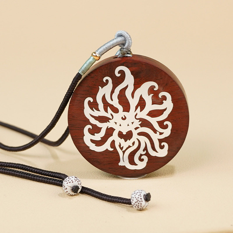 小叶紫檀木镶银片凤九挂件狐狸九尾狐吊坠国风项坠无事牌挂饰