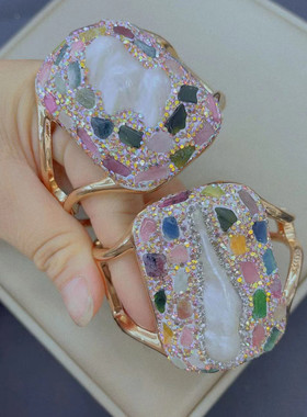 新款巴洛克手镯