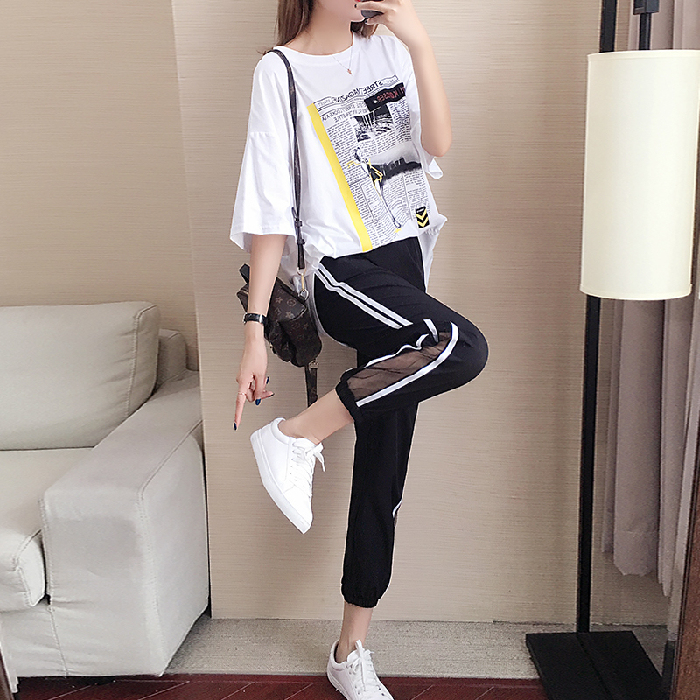 Casual suit women's 2021 summer new fashion fashion brand foreign style slim Capris age reduction two piece set