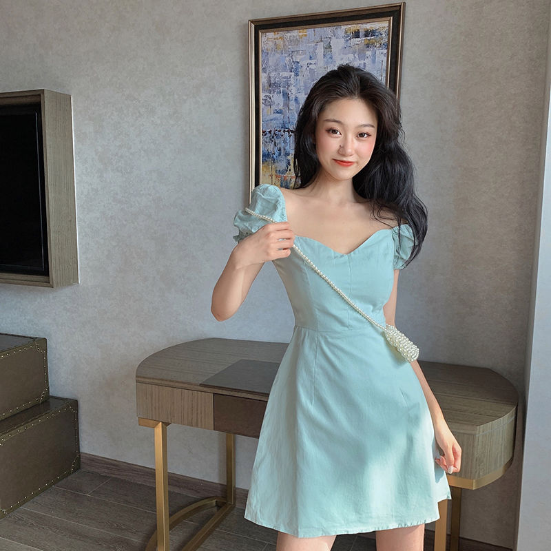 Mint Green French square neck, simple waist, elegant bubble sleeve A-line dress, small dress, female