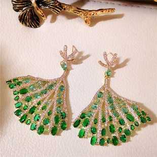 宫廷饰品微镶锆石轻奢华扇形裙子宴会夸张气质耳环黄绿镂空银针女
