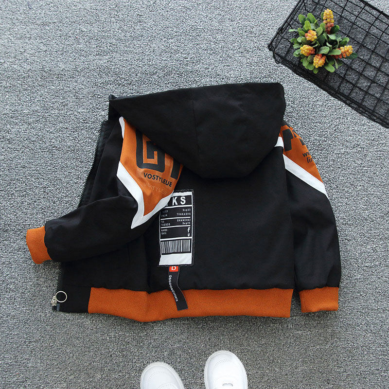 男童春装外套2026新款儿童装夹克连帽上衣春秋洋帅气中大童冲锋衣