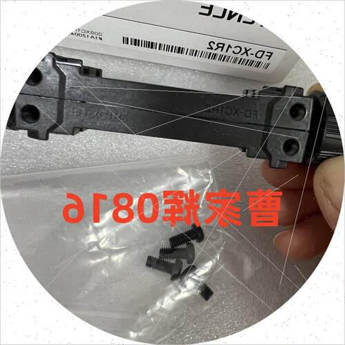议价 FD-XC1R2 FD-XC8R3 FD-XC20R1 夹钳式流量感测器 全新