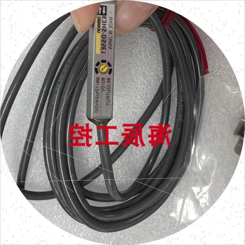 议价正品 E2C-X1R5AH E3HS-DS5E1 E3HF-DS5E1 E3C-S50 E32-T25Y全