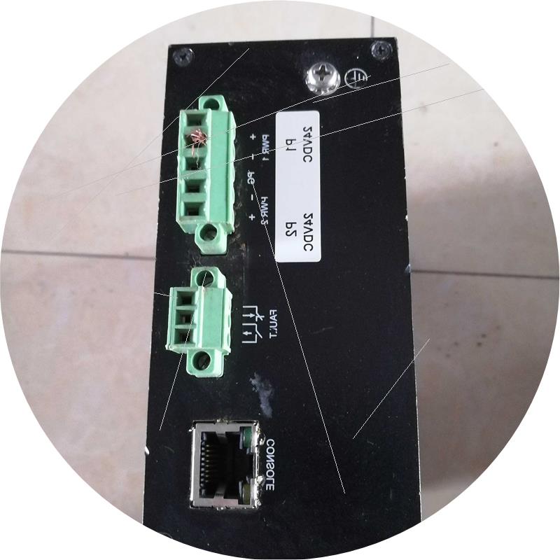 议价二手实拍图 KYLAND交换机 SICOM3005-2S4T-ST40-L3-L3 拆机实