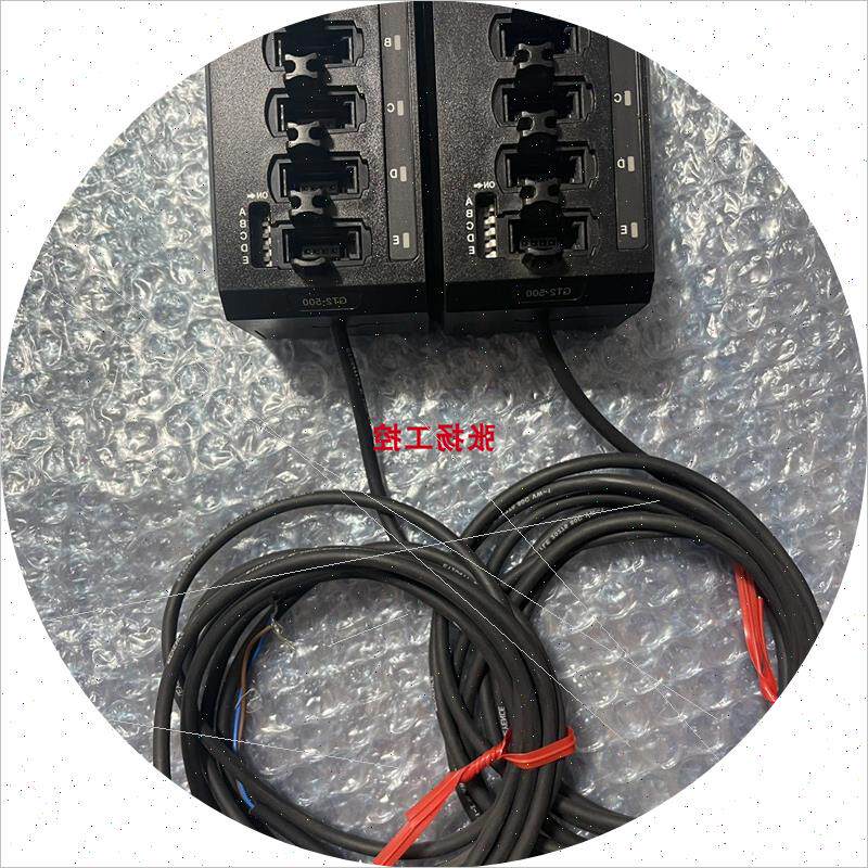 议价GT2-500 GT2-P12F  GT2-P12KL 高精度接触式数字感测器