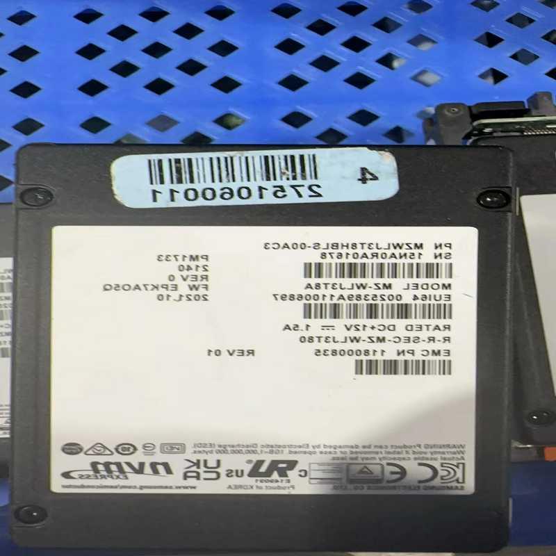 议价EMC 384T-NVME PM1733 MZWLJ3T8