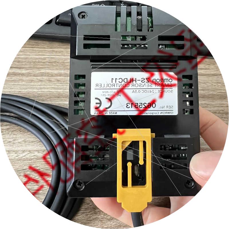 议价ZS-HLDC11 ZS-LDC11 ZS-LD80激光传感器ZS-LDC41 ZS-MDC11