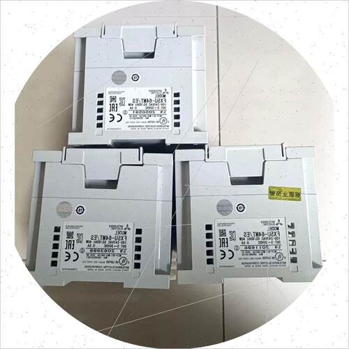 议价FX5U-64MT/ES,成色充新功能包好包邮,现货20台