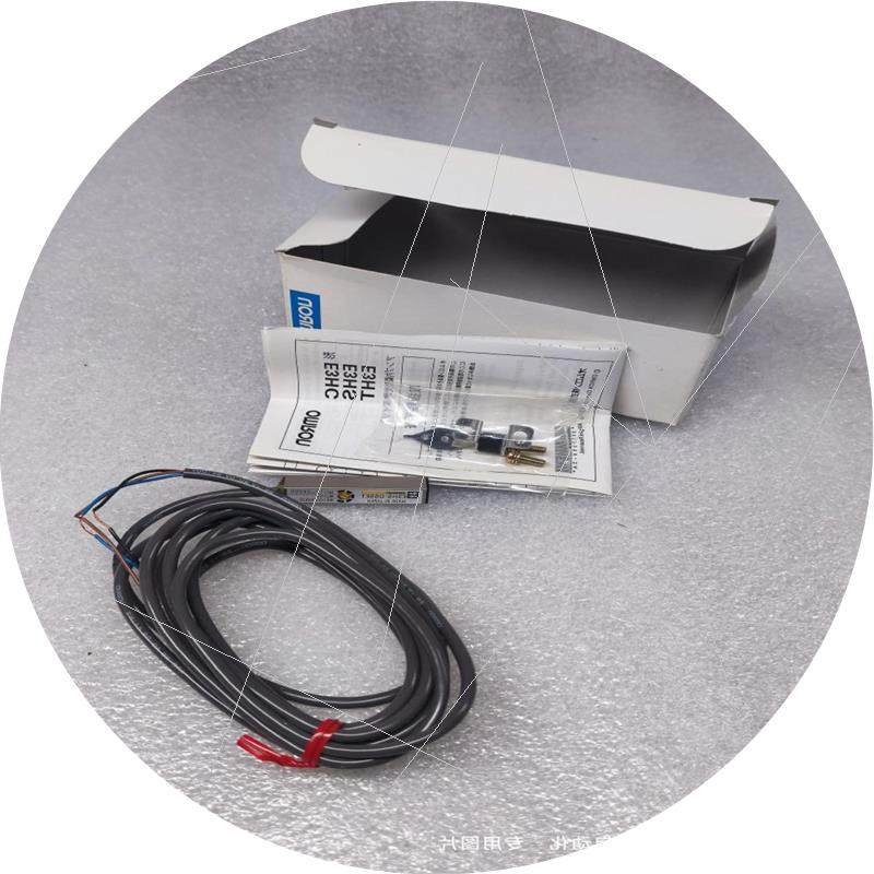 议价E3HS-DS5E1 OMRONOMRON 光电感测器 正品原包装现货
