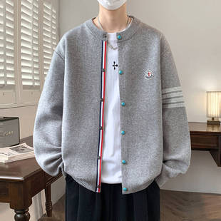 2025深秋穿新款青少年学院风针织毛衣开衫韩版撞色设计百搭毛衣
