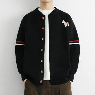 深秋新款青少年韩版学院风针织开衫撞色条纹设计修身时尚男生毛衣