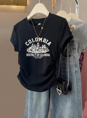 2025新款掐腰正肩短袖t恤女设计感小众洋气褶皱修身黑色上衣夏季