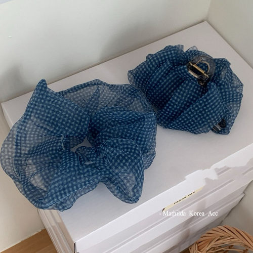 蓝格子泡泡纱抓夹发圈显发量大号鲨鱼夹网纱云朵褶皱发爪大肠圈女